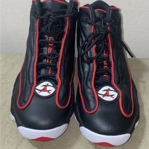 Jordan Pro Strong Men's Size 7.5 Black/University Red-White DC8418-061